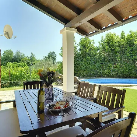 Holiday home Spacious In With Private Pool